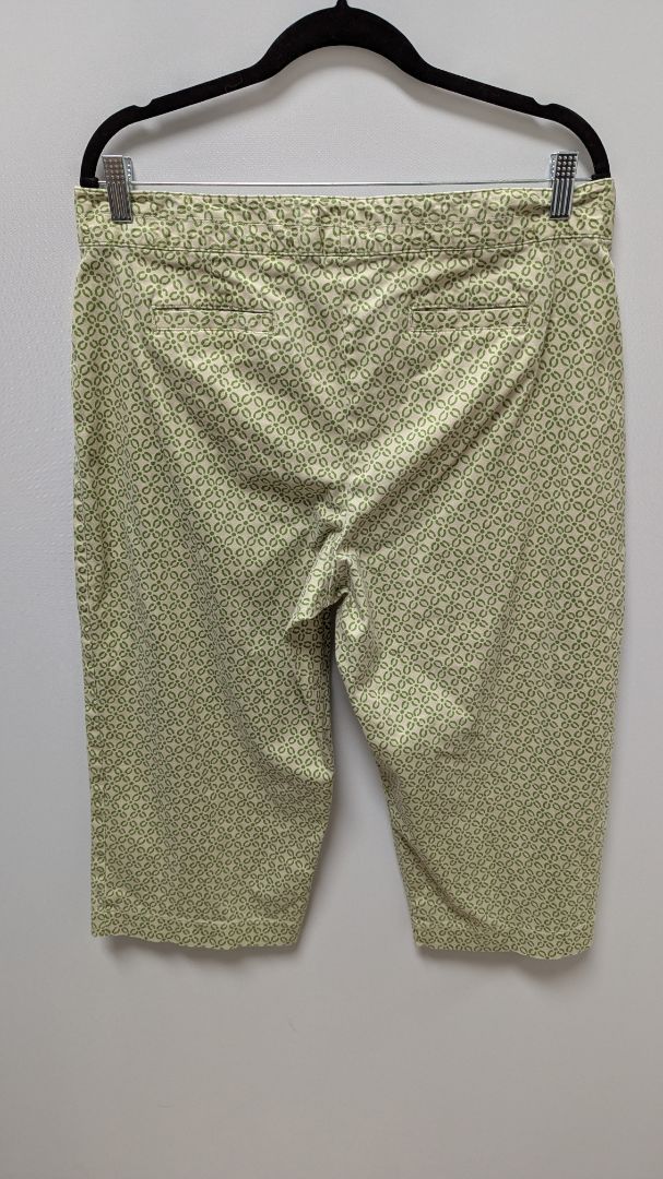 Basic Editions Green Patterned "Classic Fit" Pants
