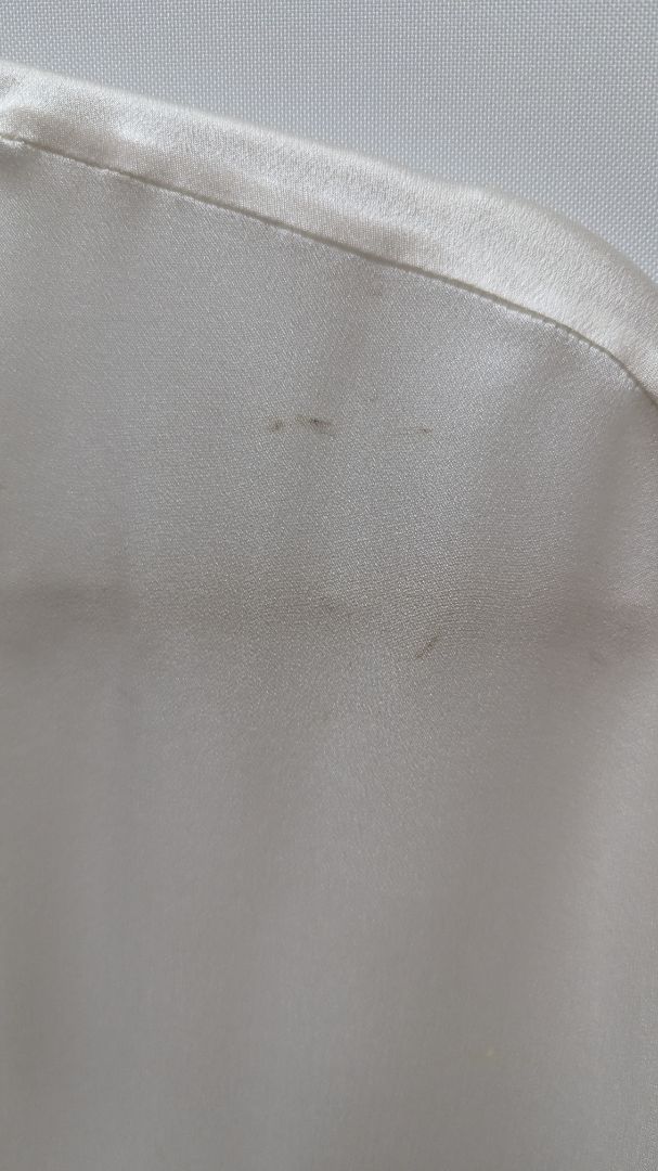 vince. Off White Silk Button-Down Blouse