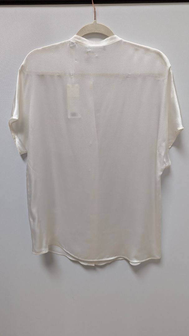 vince. Off White Silk Button-Down Blouse