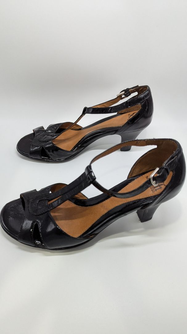 Sofft Black Carlina Patent Leather Strappy Heels