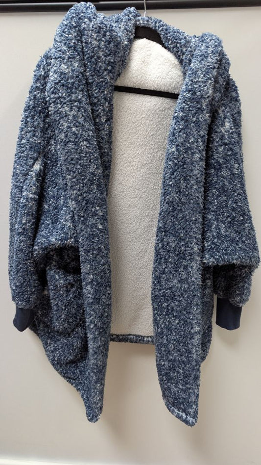 G.I.L.I Dark Blue/White Hooded Faux-Fur Coat