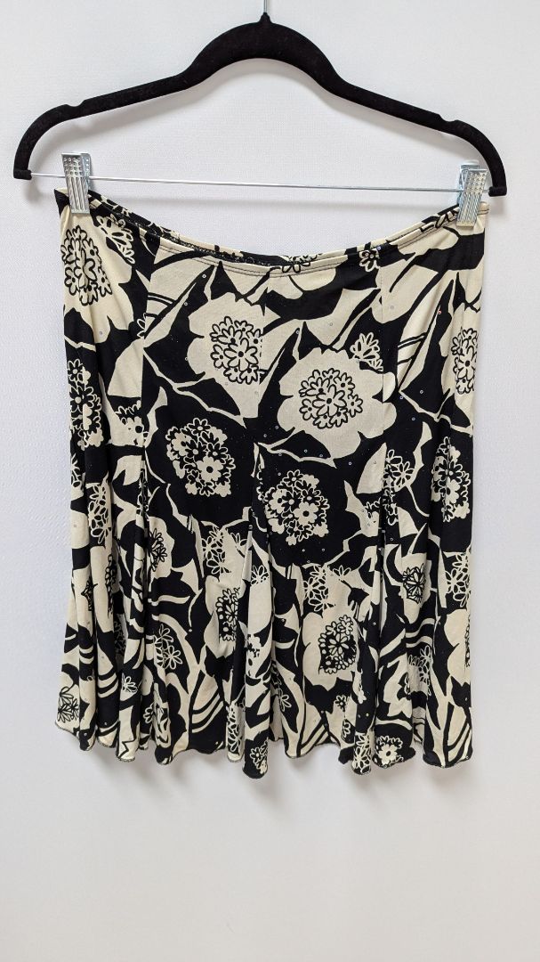 Black/Tan Floral Sequin Flared Skirt