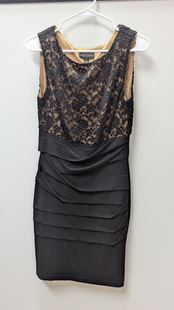 Connected Apparel Black/Beige Lace Bodice Bodycon Dress