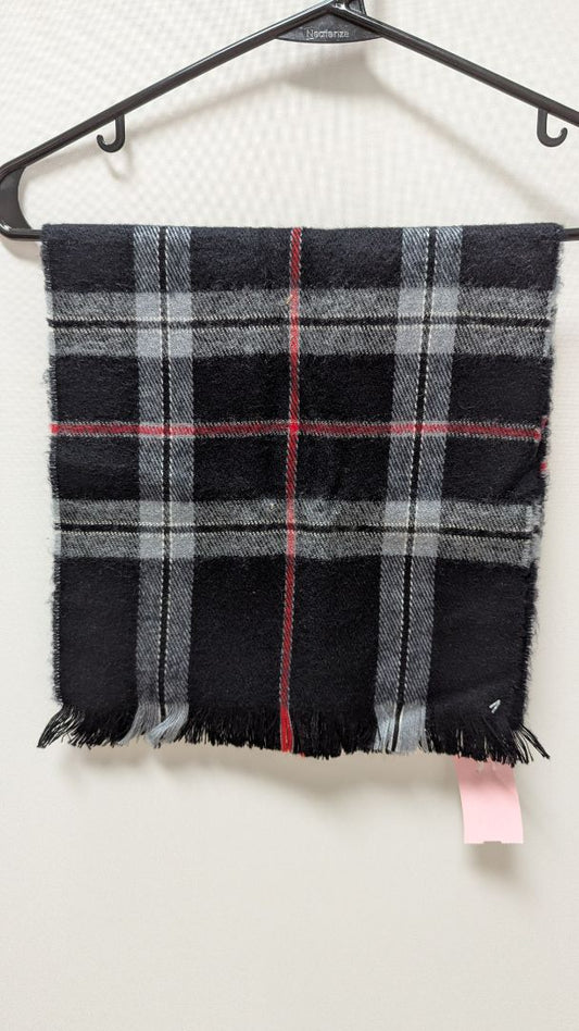 Black/Grey/Red Plaid Knit Fringed Scarf