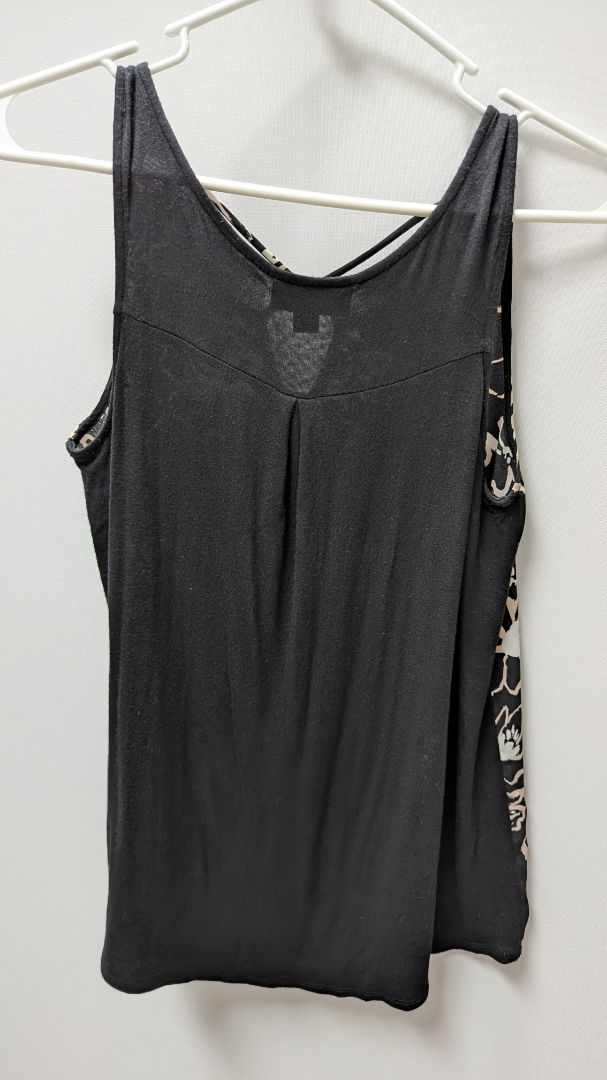 FORTUNE + IVY Black/Pink Floral Shell Blouse