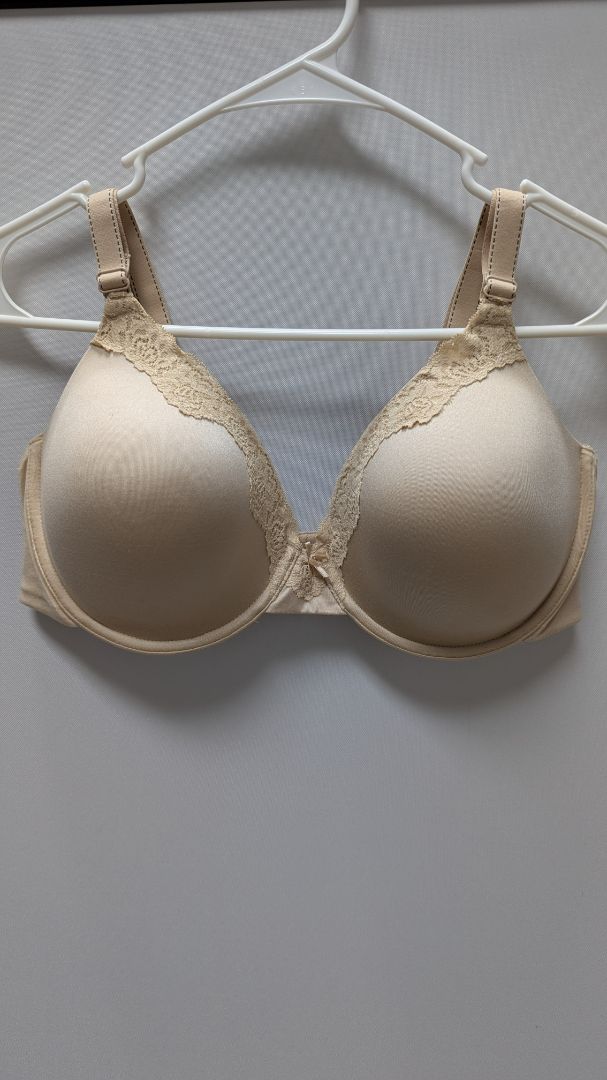 Maidenform Beige Comfort Devotion Bra