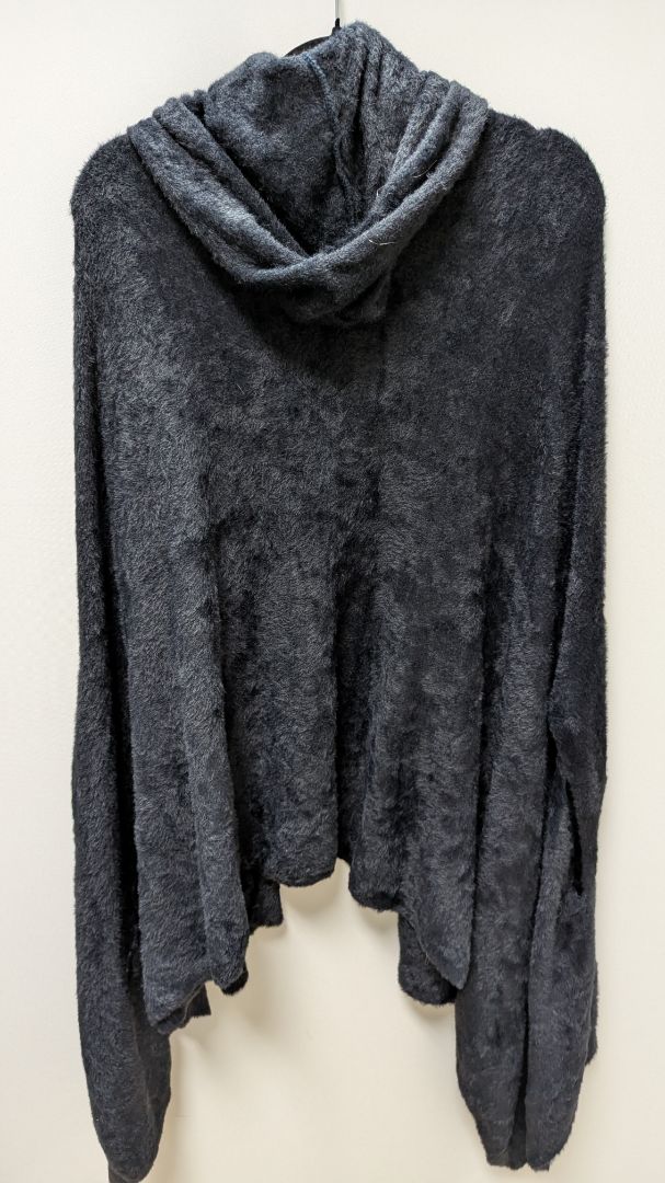 aerie Black Fuzzy Sweater Cape with Pockets