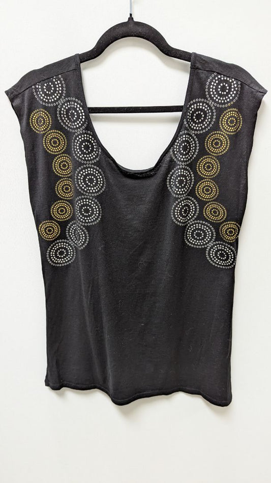 Old Navy Black/Gold/Silver Medallion Print Blouse