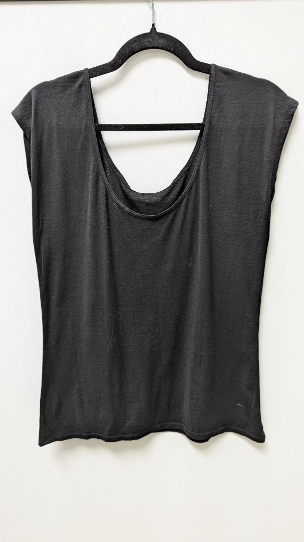 Old Navy Black/Gold/Silver Medallion Print Blouse