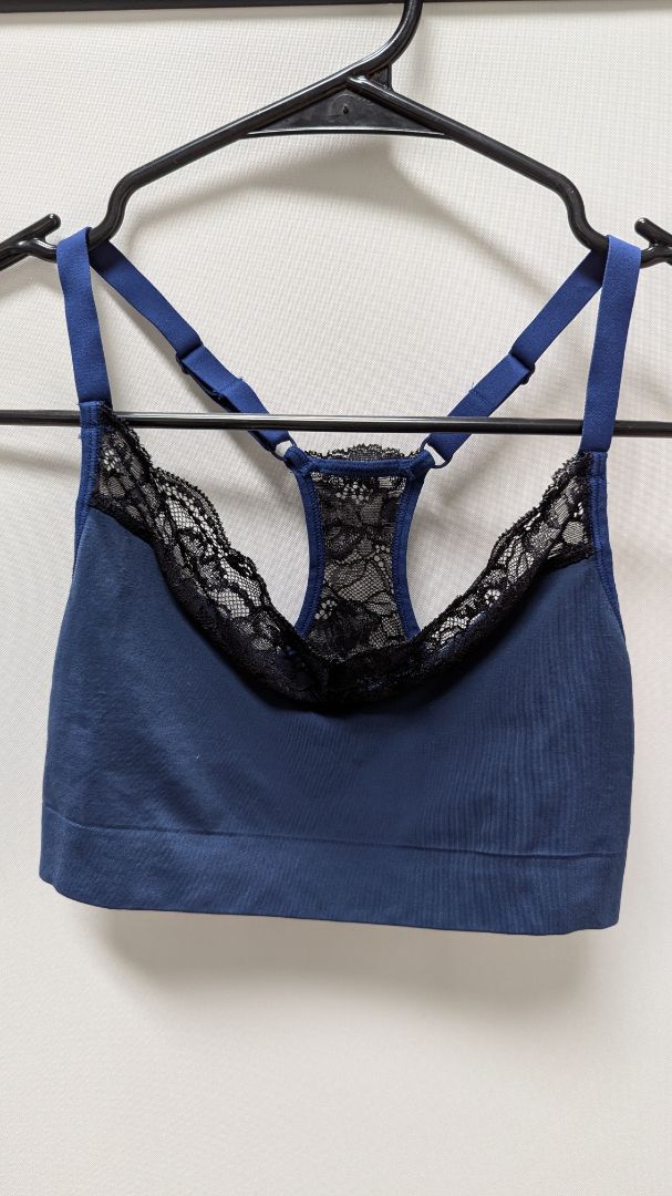 Maidenform Navy/Black Lace Trim Bralette