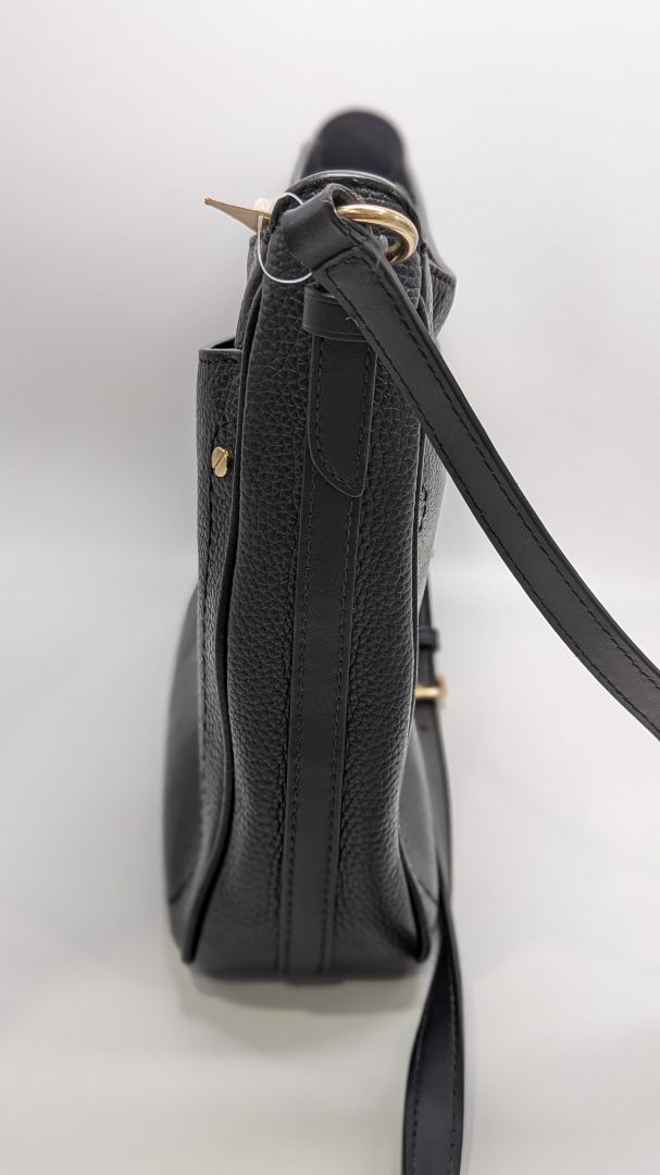 Michael Kors Black Jet Set Charm Crossbody Purse