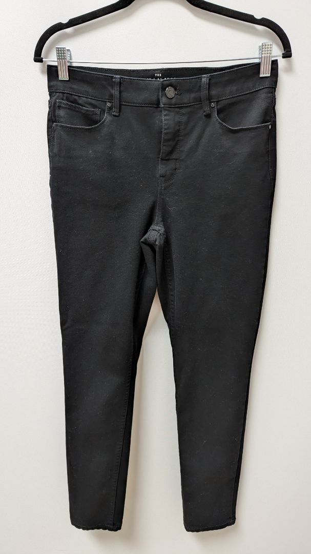 White House Black Market Black Skinny Ankle Jeans (6L)
