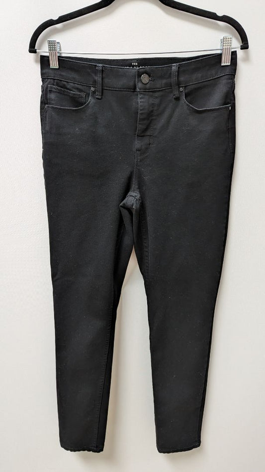 White House Black Market Black Skinny Ankle Jeans (6L)