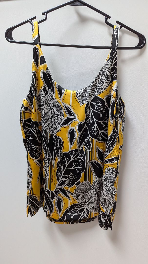 White House Black Market Artisanal Palms Marigold Reversible Blouse