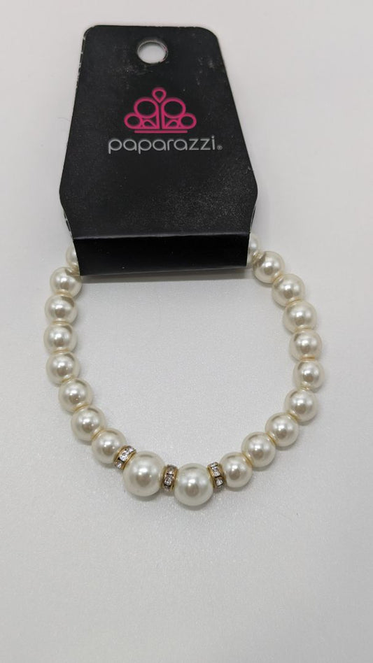 Paparazzi Ivory/gold Faux-Pearl Beaded Bracelet