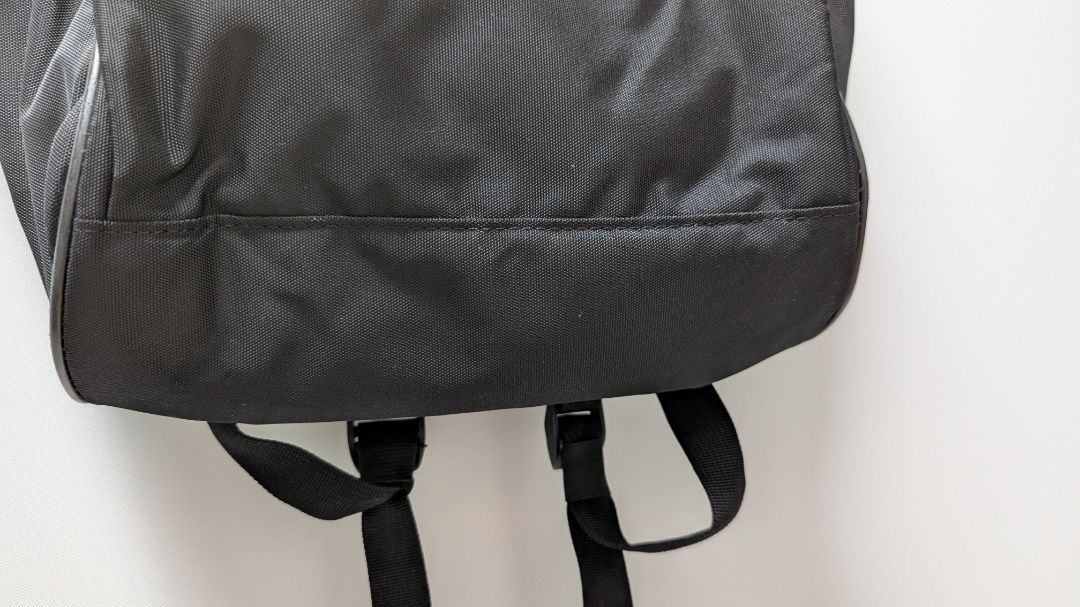 Kroser Black/Gold Travel Laptop Backpack