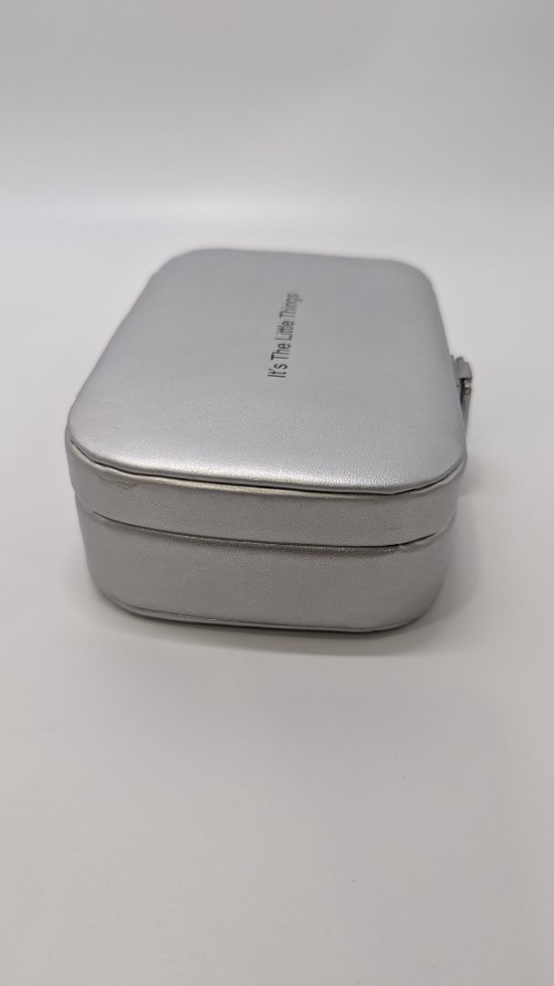 "It's the Little Things" Silver Small Jewelry Travel Case