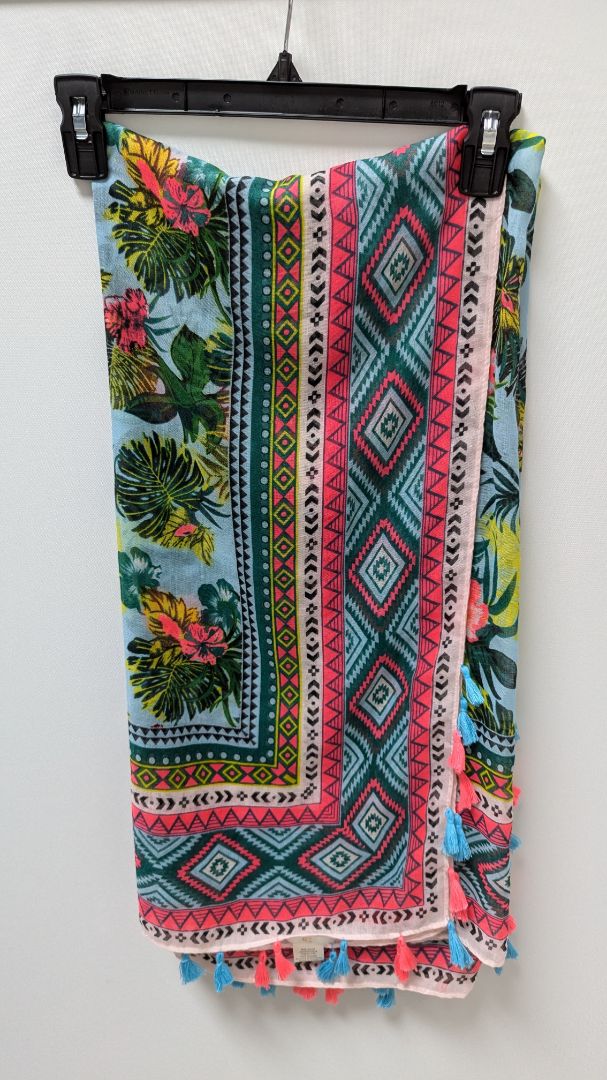 "C" Pink Palm Floral Knit Tassel Scarf