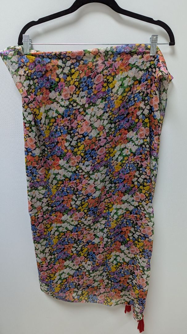 Black/Red Floral Tassel Scarf