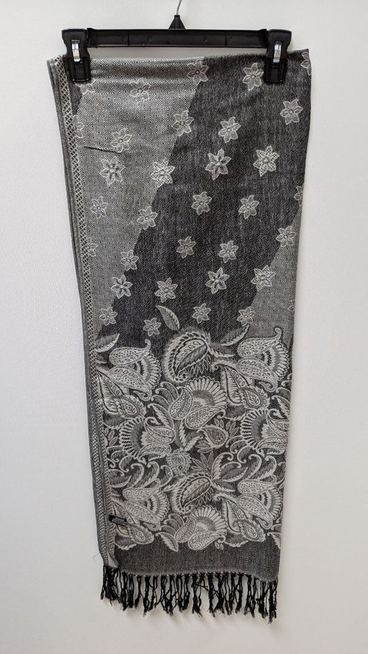 Grey Printed Oversized Pashmina-Style Scarf