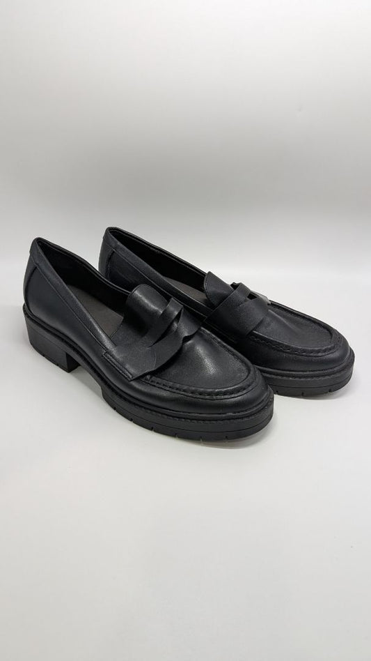 Anne Klein Black PU Leather Akutopia Loafers