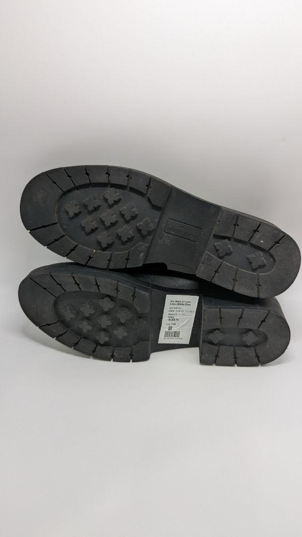 Anne Klein Black PU Leather Akutopia Loafers