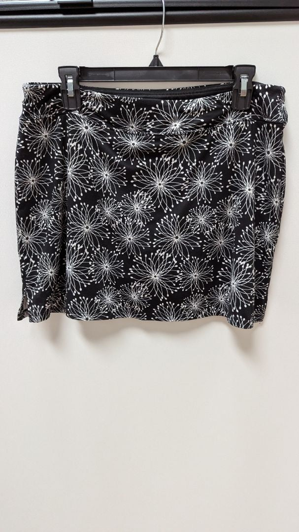 Tranquility Black/White Floral Knit Skort