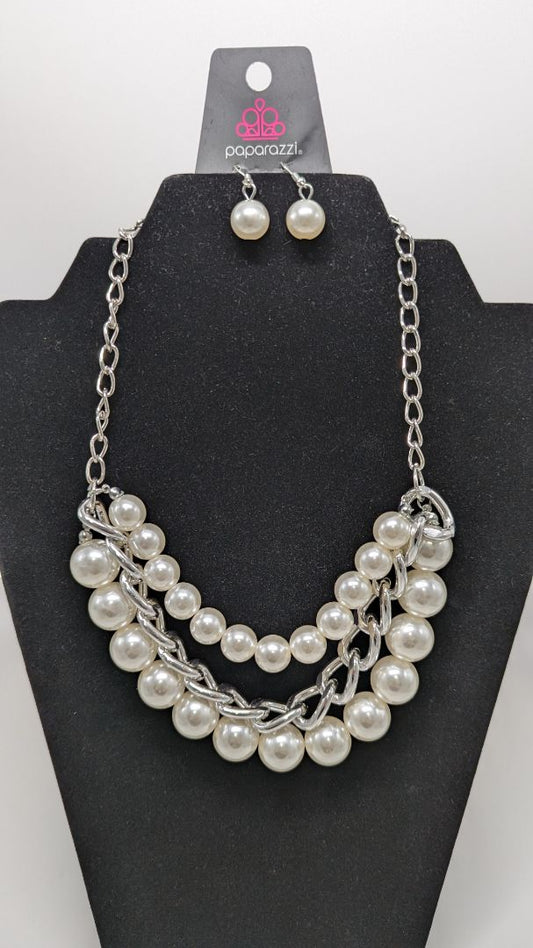 Paparazzi Silver/Faux Pearl Chain Necklace Set