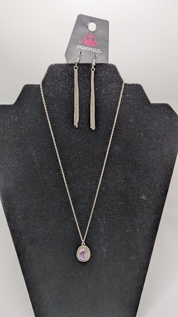 Paparazzi Silver/Purple Pendant Necklace Set
