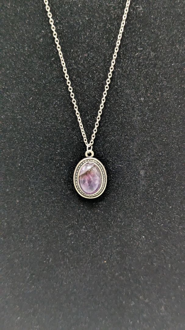 Paparazzi Silver/Purple Pendant Necklace Set