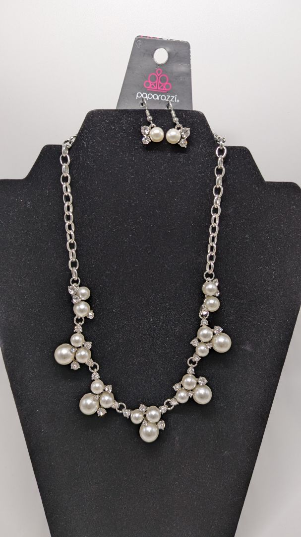 Paparazzi Silver Faux-Pearl Cluster Statement Necklace Set