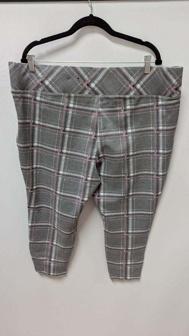 Torrid Grey/Pink Plaid Pixi Pants