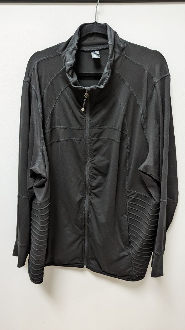 AVE Leisure Black Pleated Active Zippered Jacket