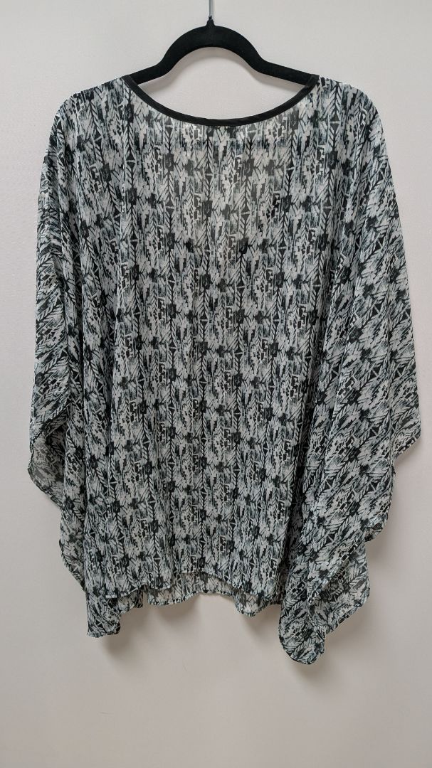 avenue Black/Blue Printed Sheer Kimono Blouse