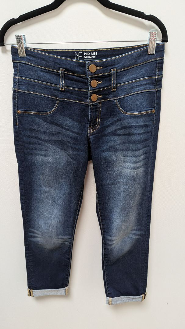 No Boundaries Dark Wash Mid-Rise Skinny Jeans