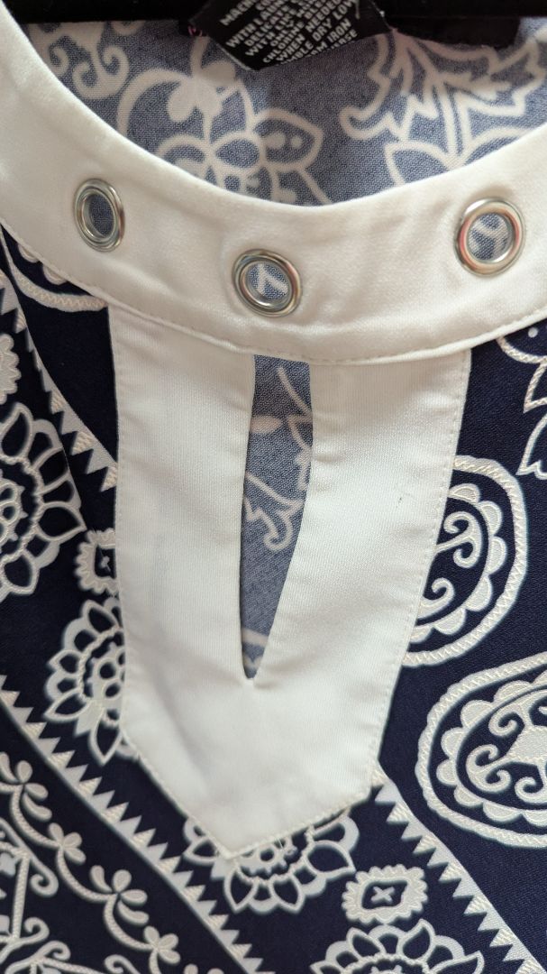 Peck & Peck Navy/White Floral Sleeveless Blouse