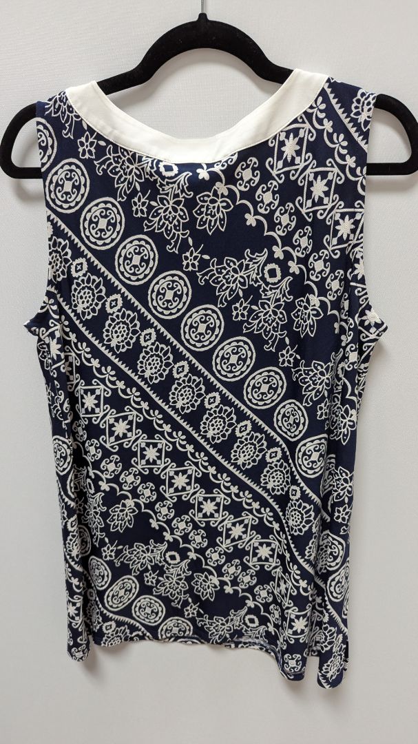 Peck & Peck Navy/White Floral Sleeveless Blouse