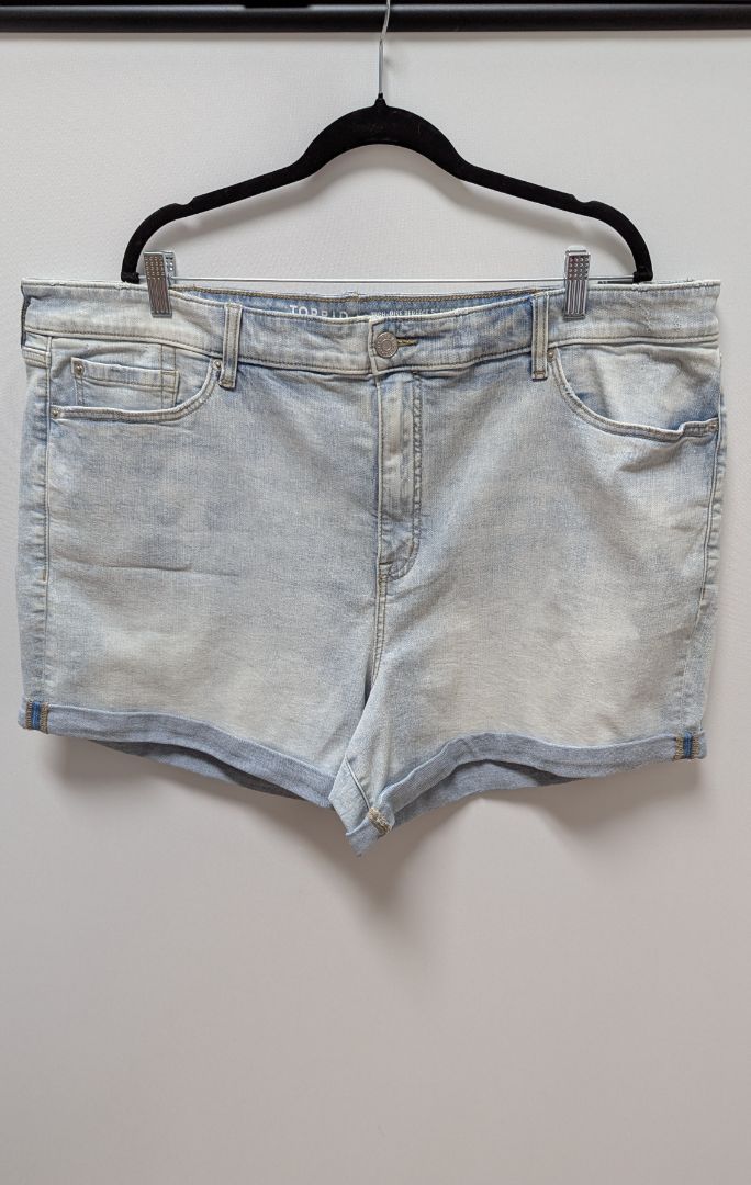 Torrid Light Wash Perfect Wave High-Rise Perfect 5" Denim Shorts