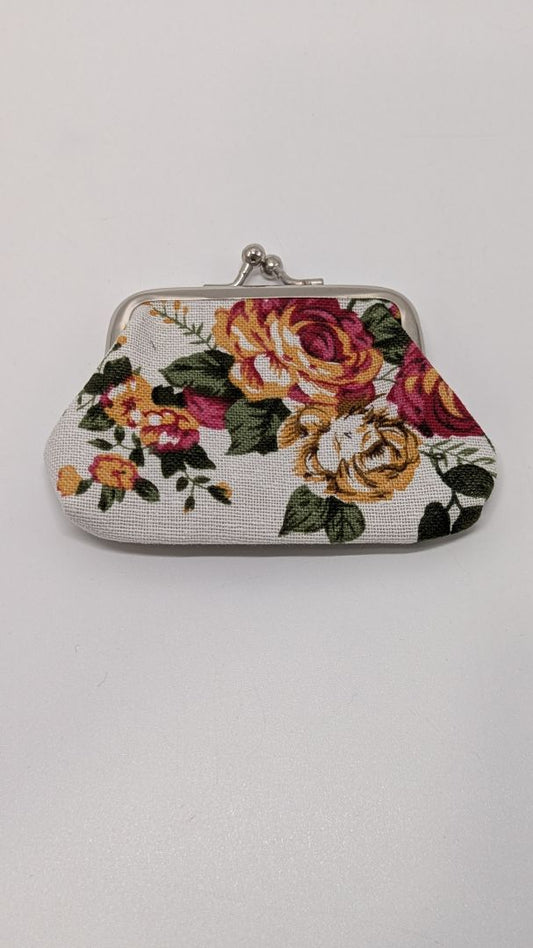 SilTriangle White Floral Coin Purse Pouch