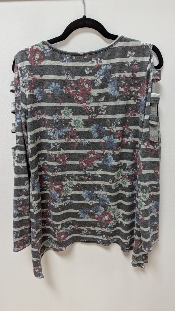 APT. 9 Grey Floral Striped Long-Cutout-Sleeve Tee