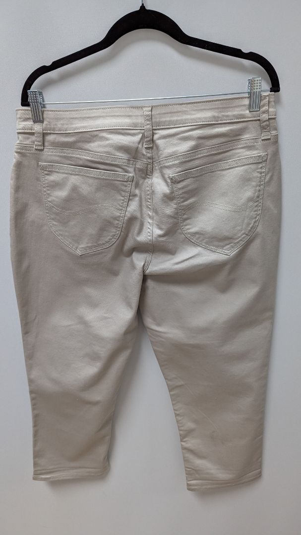 Lee Riders Taupe Mid-Rise Capri Jeans
