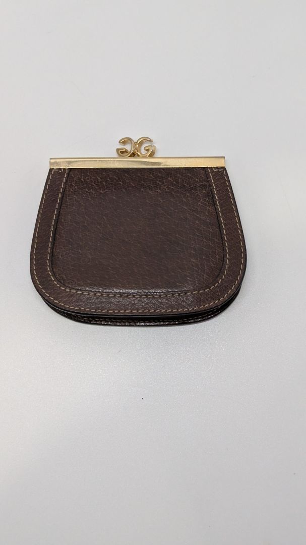 Gucci Brown Leather GG Kiss Lock Coin Pouch