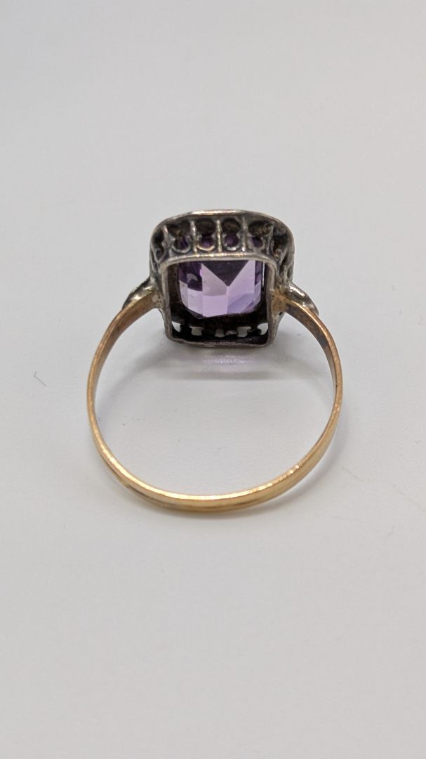 Gold/Purple Square Gemstone Ring