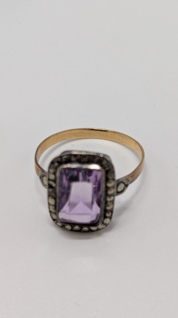Gold/Purple Square Gemstone Ring