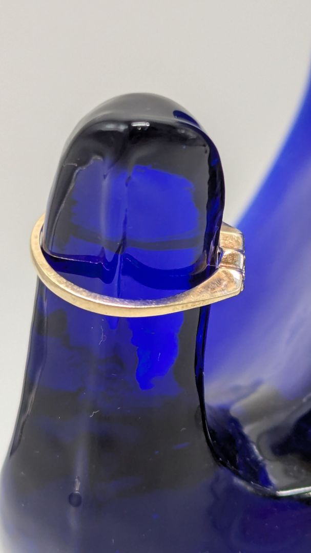 Gold/White Thin Simple 3-Gemstone Ring