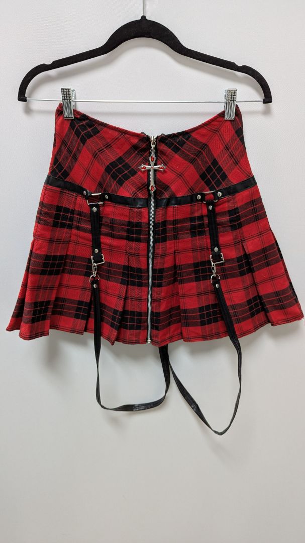 Body Rage Red/Black Plaid Costume Skirt with Suspenders – Recycled Threads