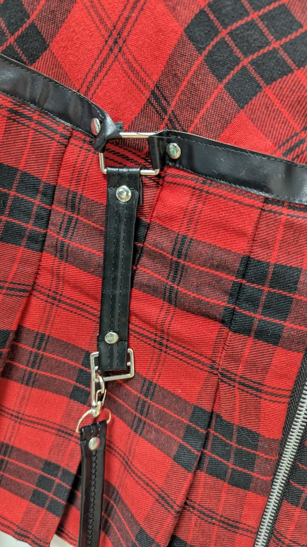 Body Rage Red/Black Plaid Costume Skirt with Suspenders – Recycled Threads