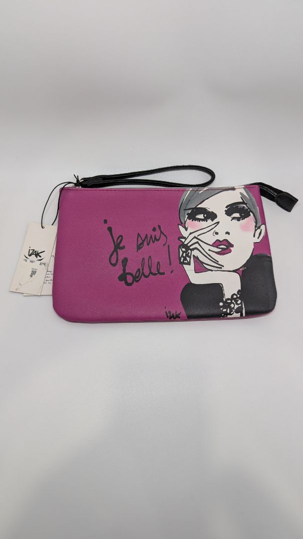 IZAK Purple "Le Suis Belle" Zippered Wristlet Pouch