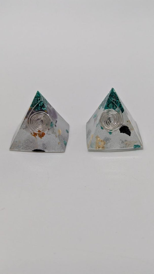 Handmade L. Williams Teal Tip Small Resin Pyramid (~1x1x1")