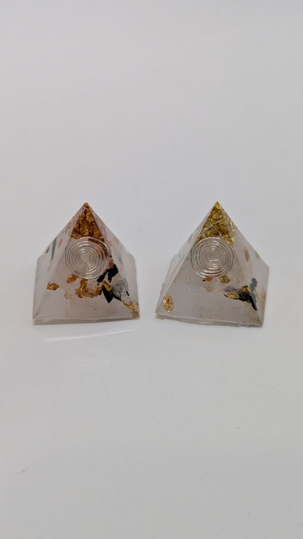 Handmade L. Williams Gold Tip Small Resin Pyramid (~1x1x1")